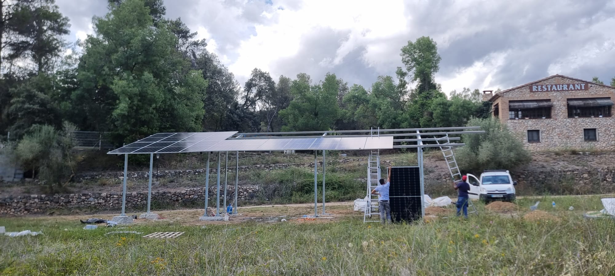 Instalación fotovoltaica residencial ASSA